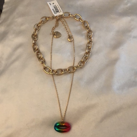 Betsey Johnson Gold Tone Layered 2PC Necklace Metallic Rainbow Lip Pendant NWT - Picture 2 of 15